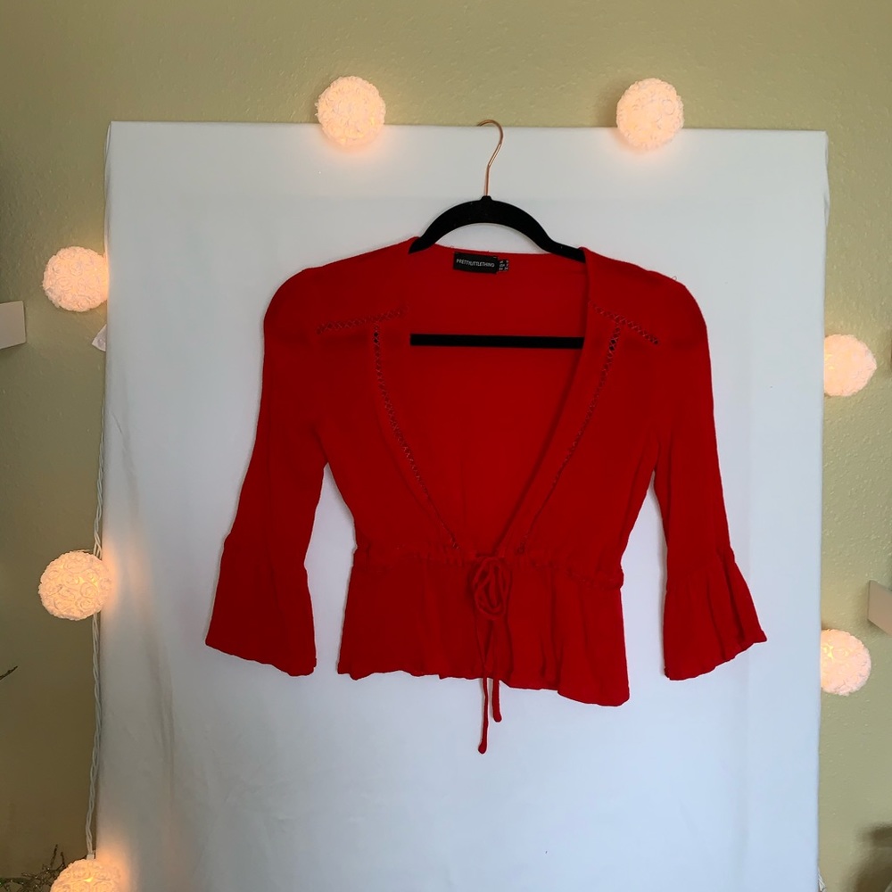 Red top - Picture 2 of 3